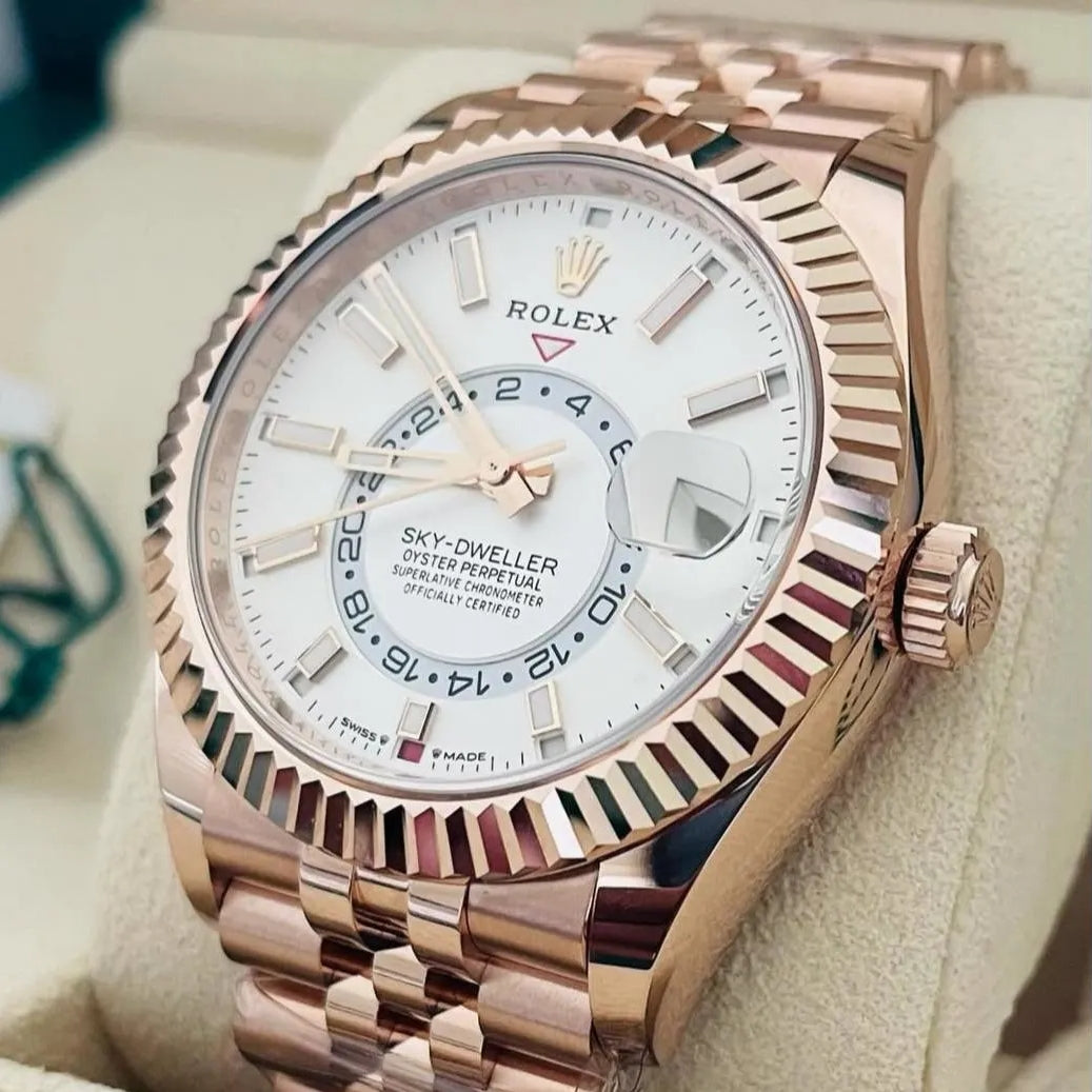 Rolex Sky-Dweller 42mm 336935-0007 Rose Gold White Dial Oyster - Image 4