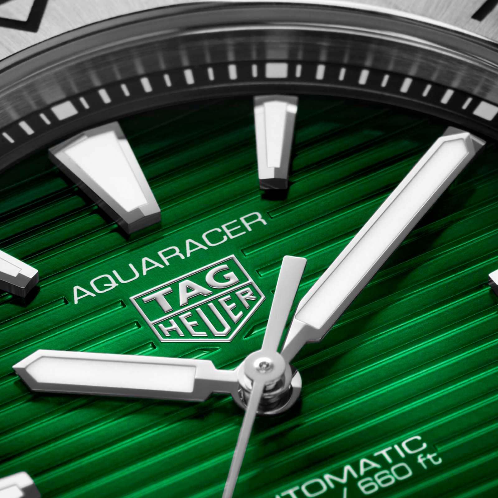 TAG Heuer Aquaracer Professional 200 40mm Mens Watch Green WBP2115.BA0627 - Image 7