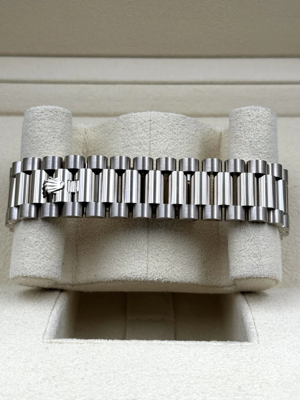 Rolex Day-Date President 40mm White Gold Silver Diamond Baguette Dial - 228239 - Image 8