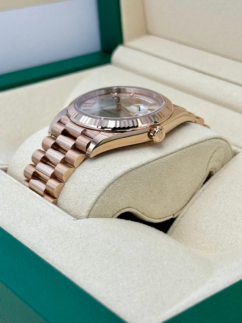 Rolex Day-Date President 40mm Everose Gold Sundust Roman Dial - 228235 - Image 3