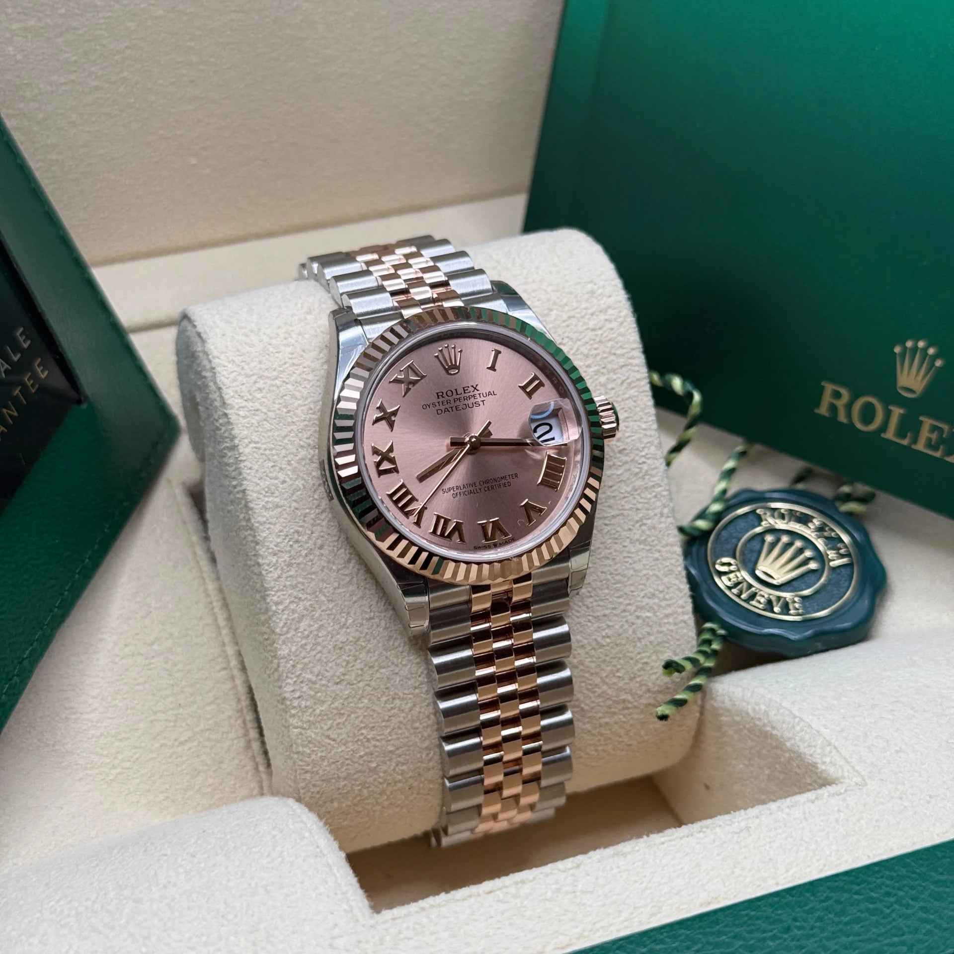 Rolex Datejust m278271-0005/0006 Rose 31mm Dial Oyster Bracelet Watch - Image 9