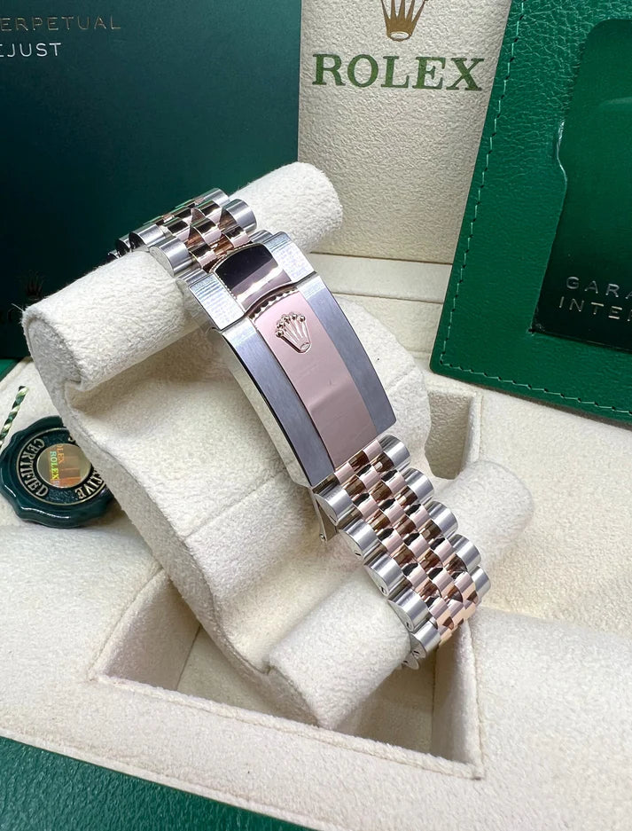 Rolex Datejust 36mm 126231 Rose Dial Oyster Bracelet - Image 6