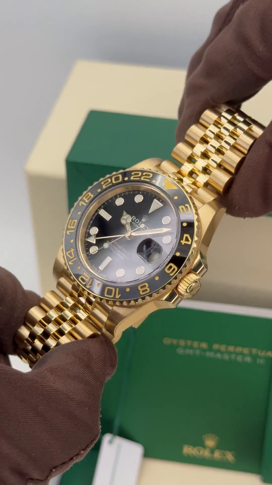 Rolex GMT-Master II 126718grnr-0001 40mm - Image 10