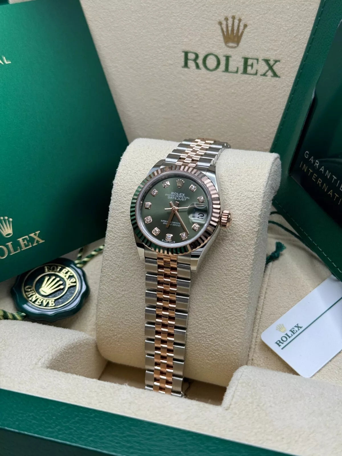 Rolex Lady-Datejust 28mm 279171 Green Diamond Oyster Stainless Steel and Rose Gold - Image 6