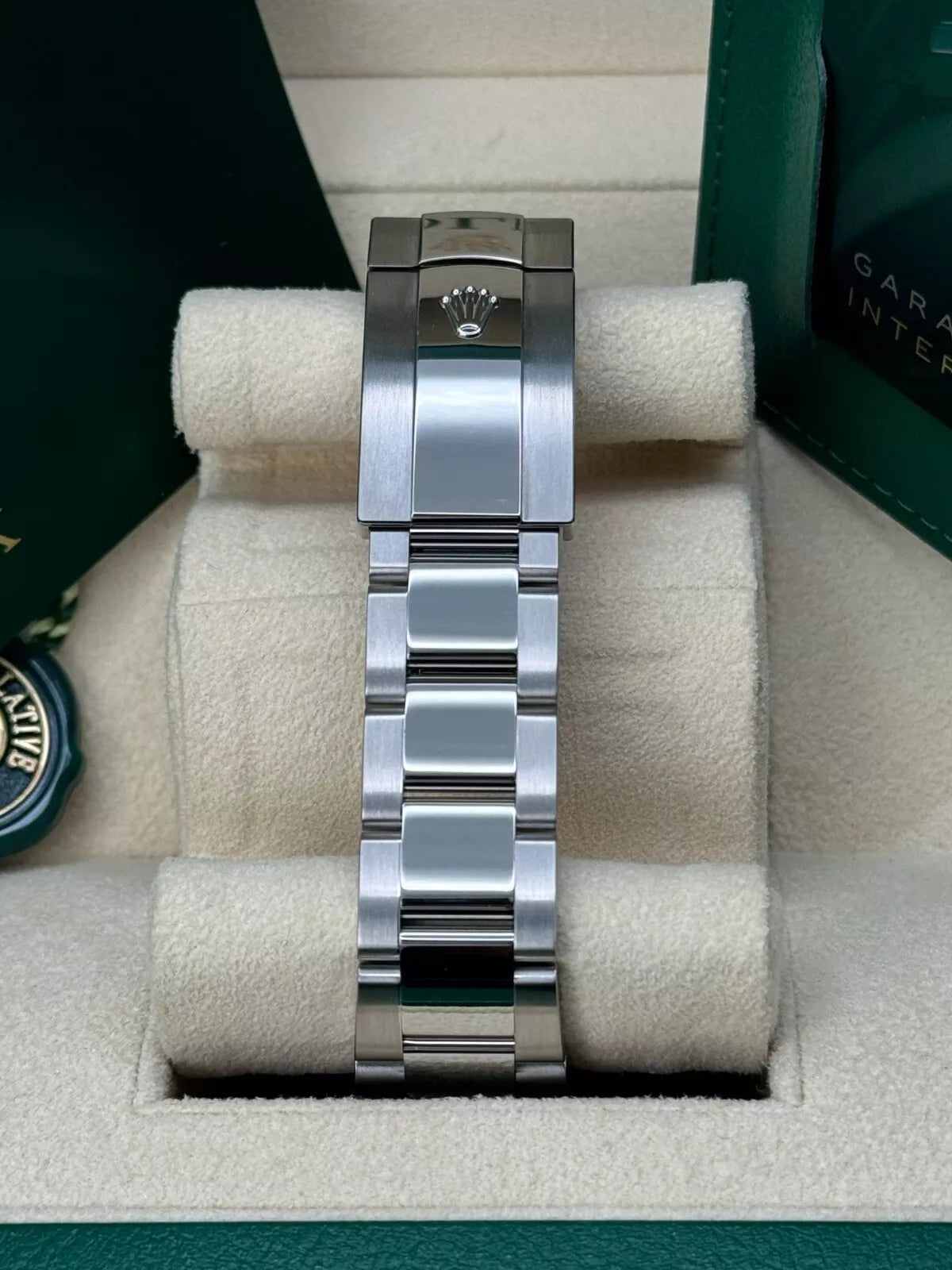 Rolex Datejust 36mm 126234 Black Index Jubilee Stainless Steel Mens Watch - Image 11