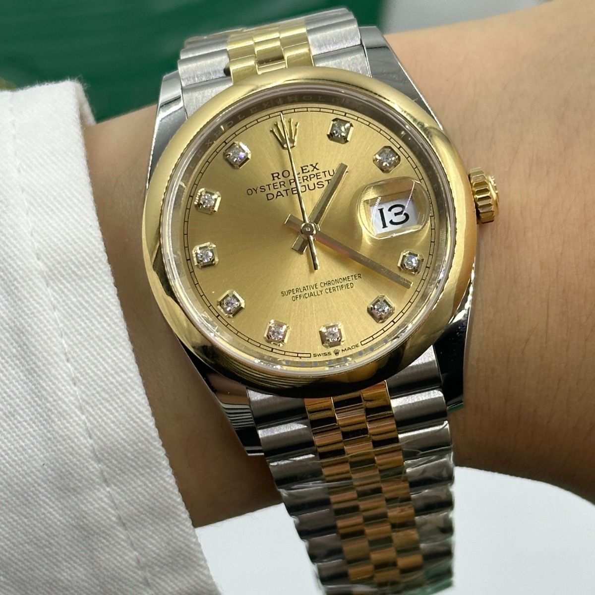 Rolex Datejust 36mm 126203 Champagne Set with Diamonds Dial Domed Bezel Oyster Bracelet - Image 9