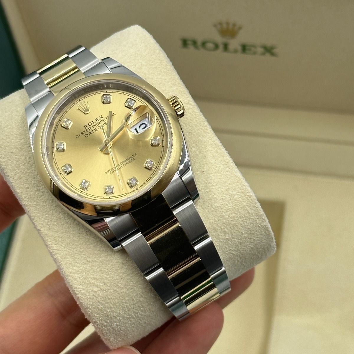 Rolex Datejust 36mm 126203 Champagne Set with Diamonds Dial Domed Bezel Oyster Bracelet - Image 14