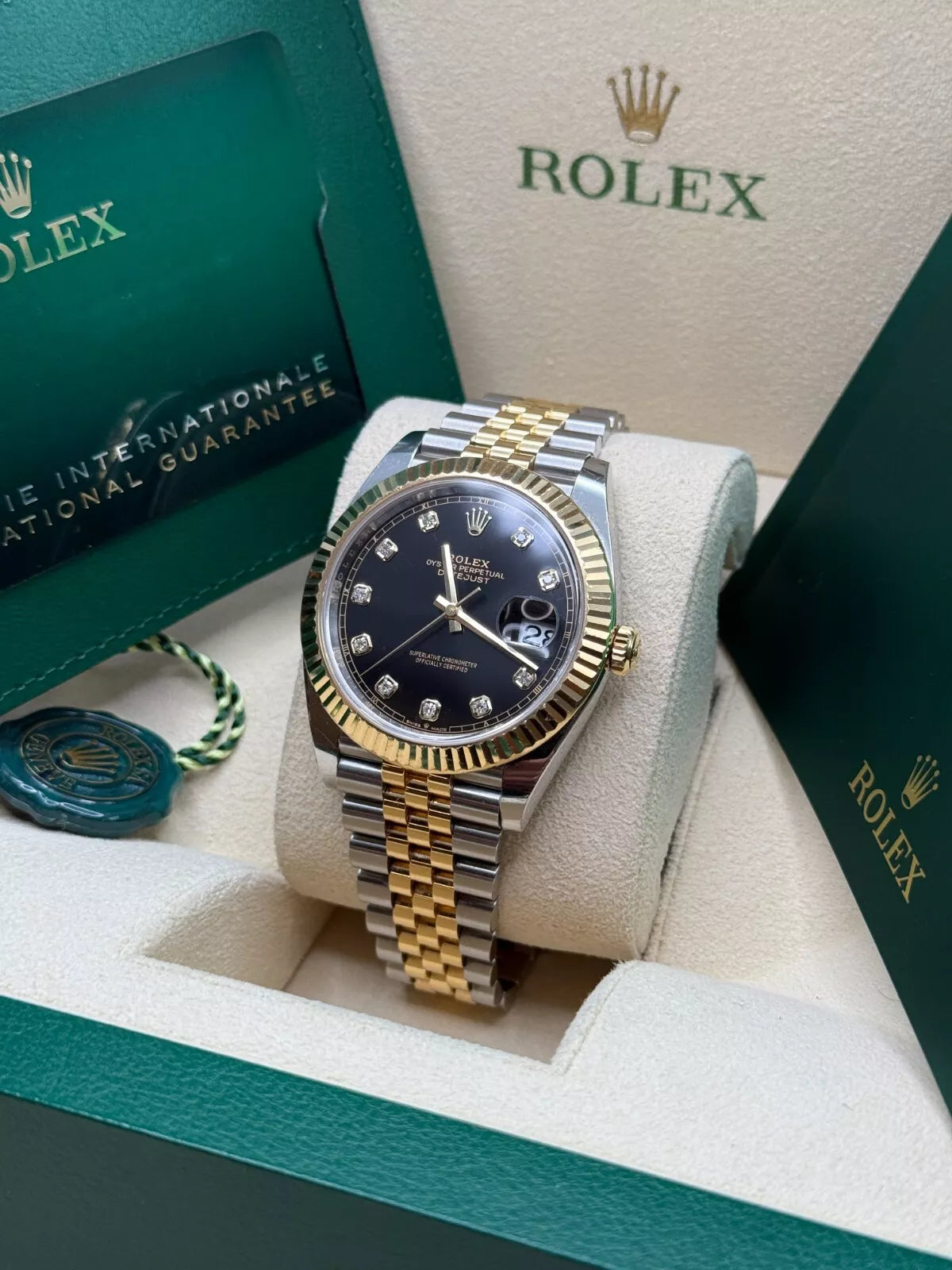 Rolex Datejust 36mm 126233 Custom Black Dial Jubilee Bracelet Watch - Image 8