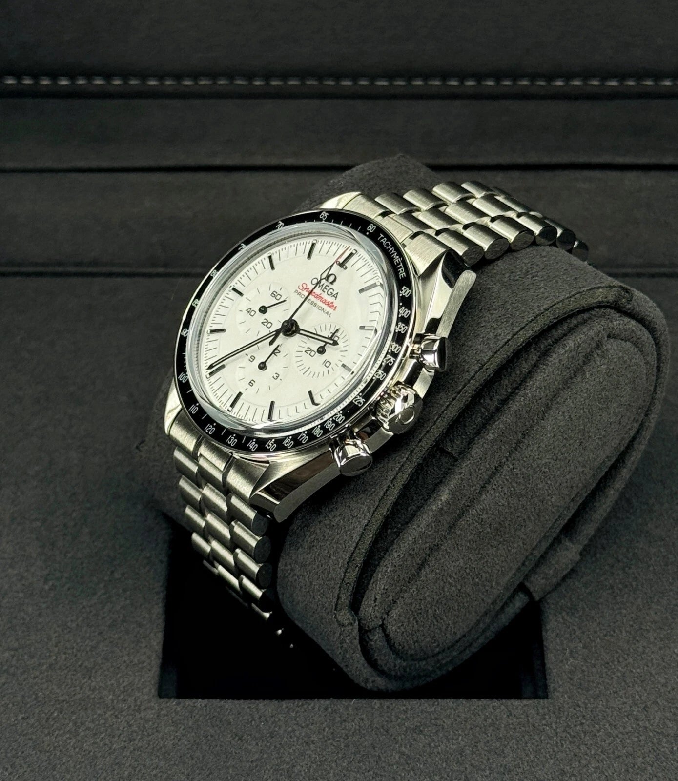 Omega Speedmaster Moonwatch Professional 42mm White Dial Stainless Steel Bracelet 310.30.42.50.04.001 - Image 3