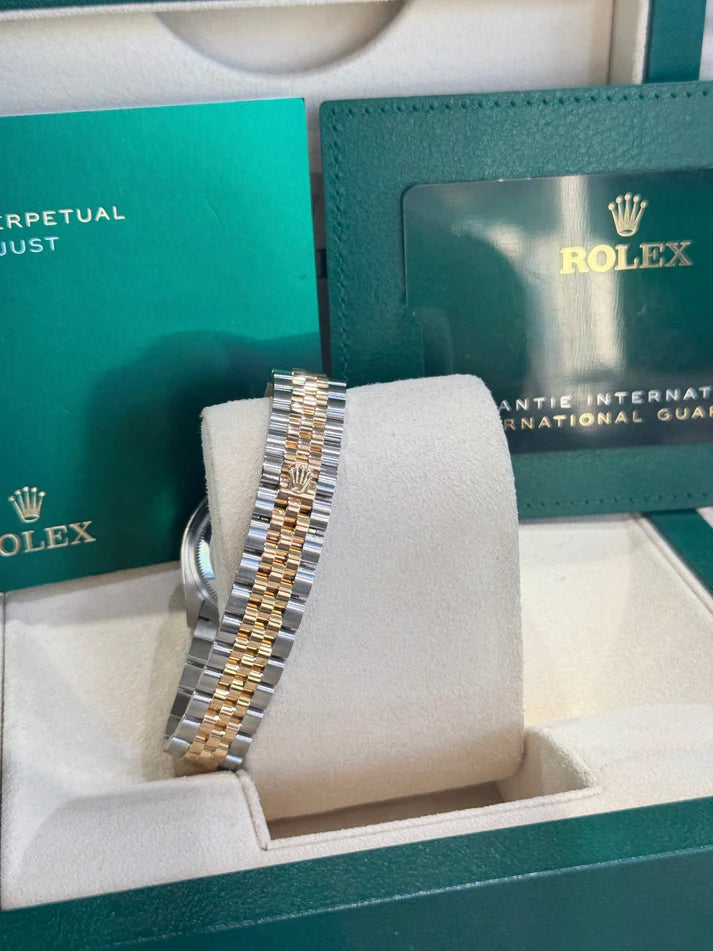 Rolex Lady-Datejust 28mm 279163 White Roman Dial Oyster Bracelet - Image 15