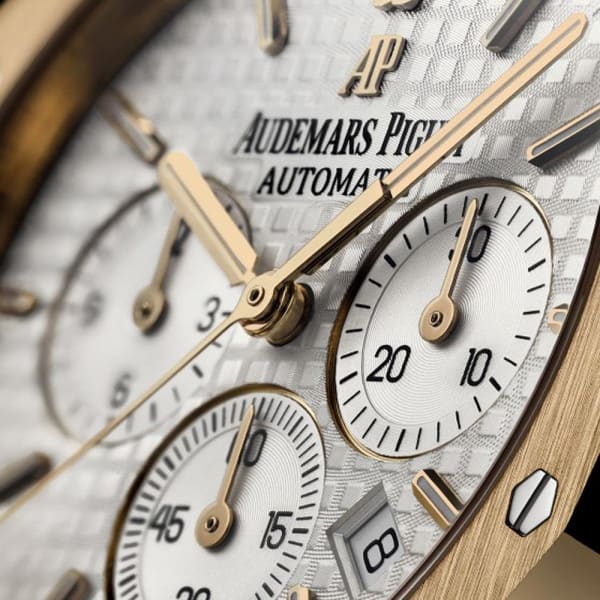Audemars Piguet Royal Oak Chronograph Ref. # 26320BA.OO.1220BA.01 - Image 5