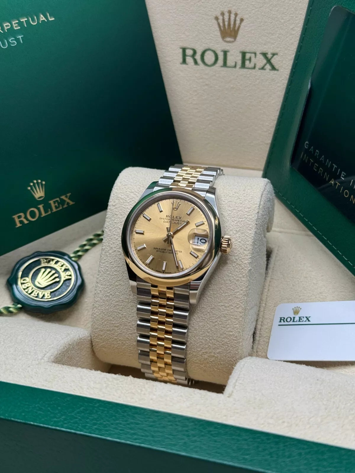 Rolex Datejust m278243-0013/0014 31mm Champagne Dial Yellow Rolesor Oyster Watch - Image 13