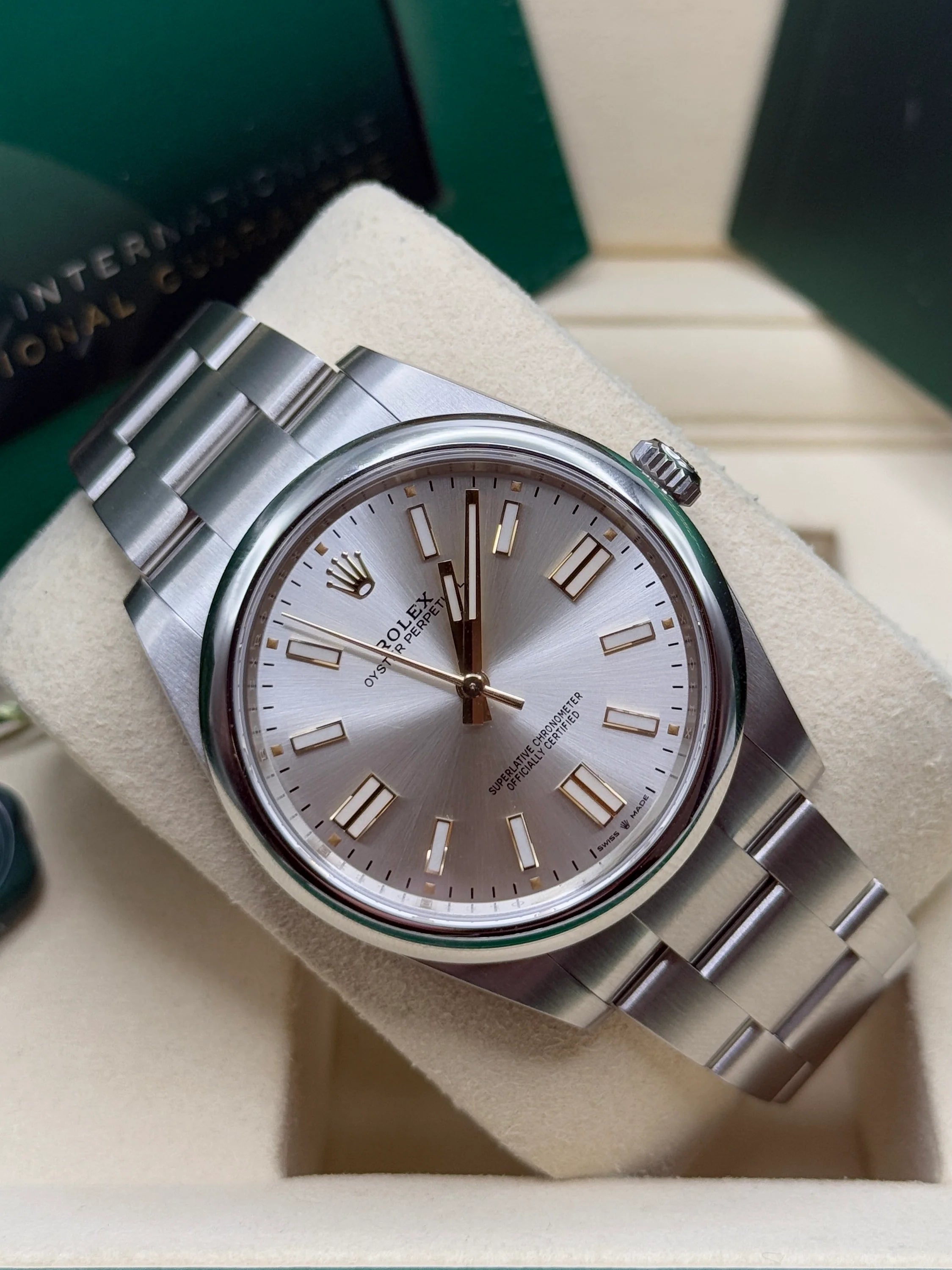 Rolex Oyster Perpetual 41mm 124300-0001 Stainless Steel Silver Index Dial Watch - Image 5