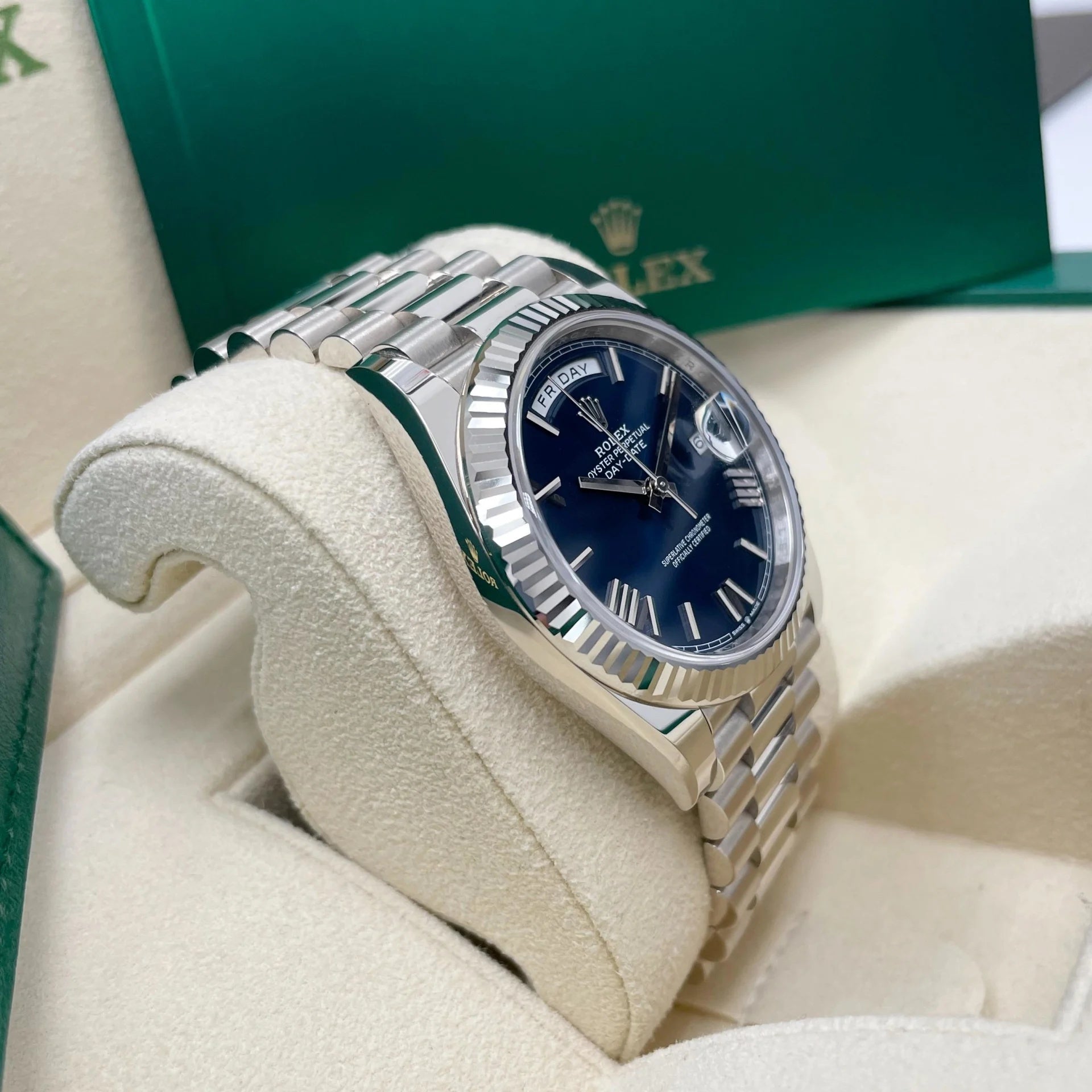 Rolex Day-Date President 40mm Blue Roman Dial 228236-0007 - Image 2