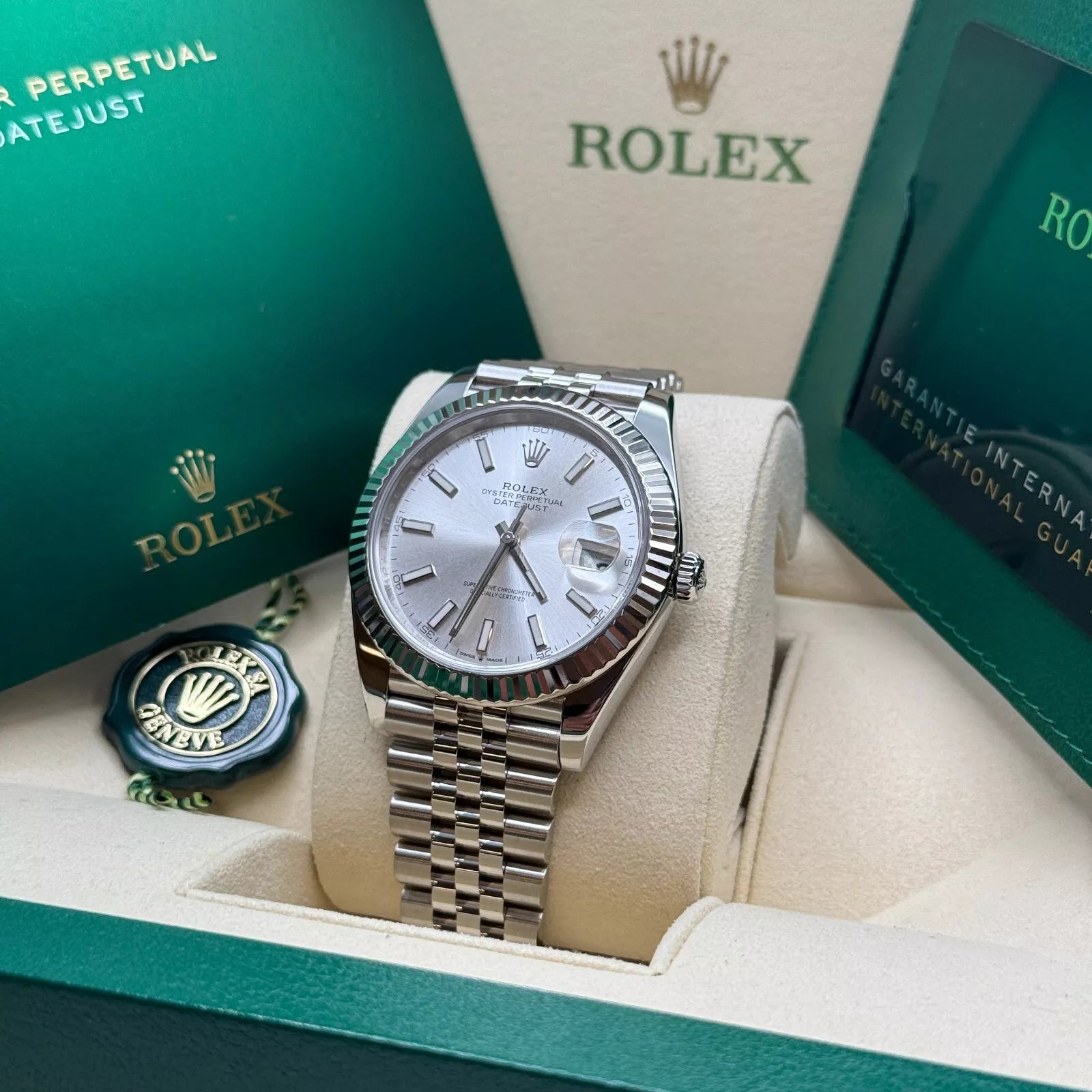Rolex Datejust 41mm 126334 Silver Index Jubilee Stainless Steel Mens Watch - Image 6