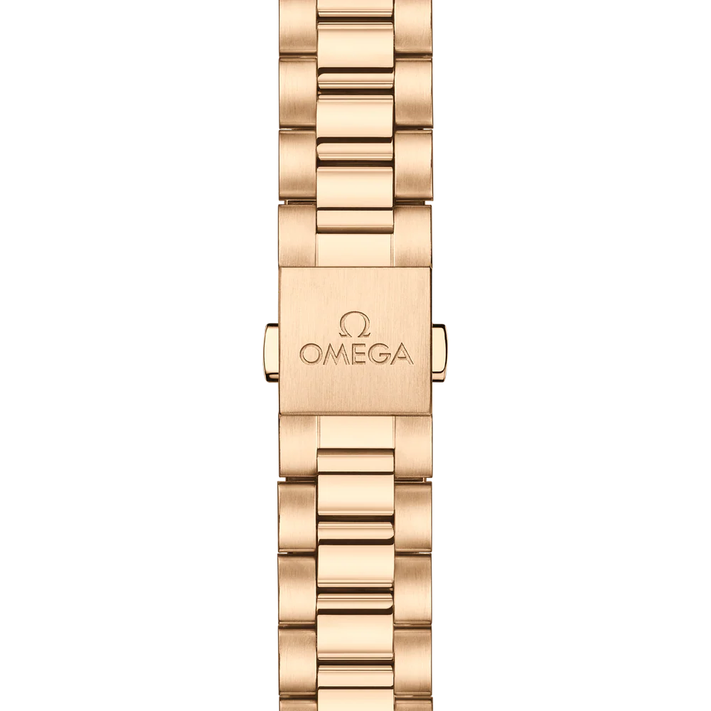 Omega Seamaster Aqua Terra Shades 34 mm Silver Dial Moonshine�?18k Yellow Gold Bracelet 220.50.34.20.02.001 - Image 3
