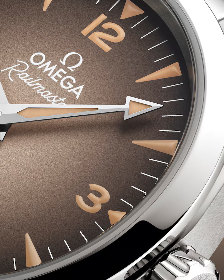 Omega Seamaster Heritage Models Railmaster 38mm 235.10.38.20.13.001 - Image 4