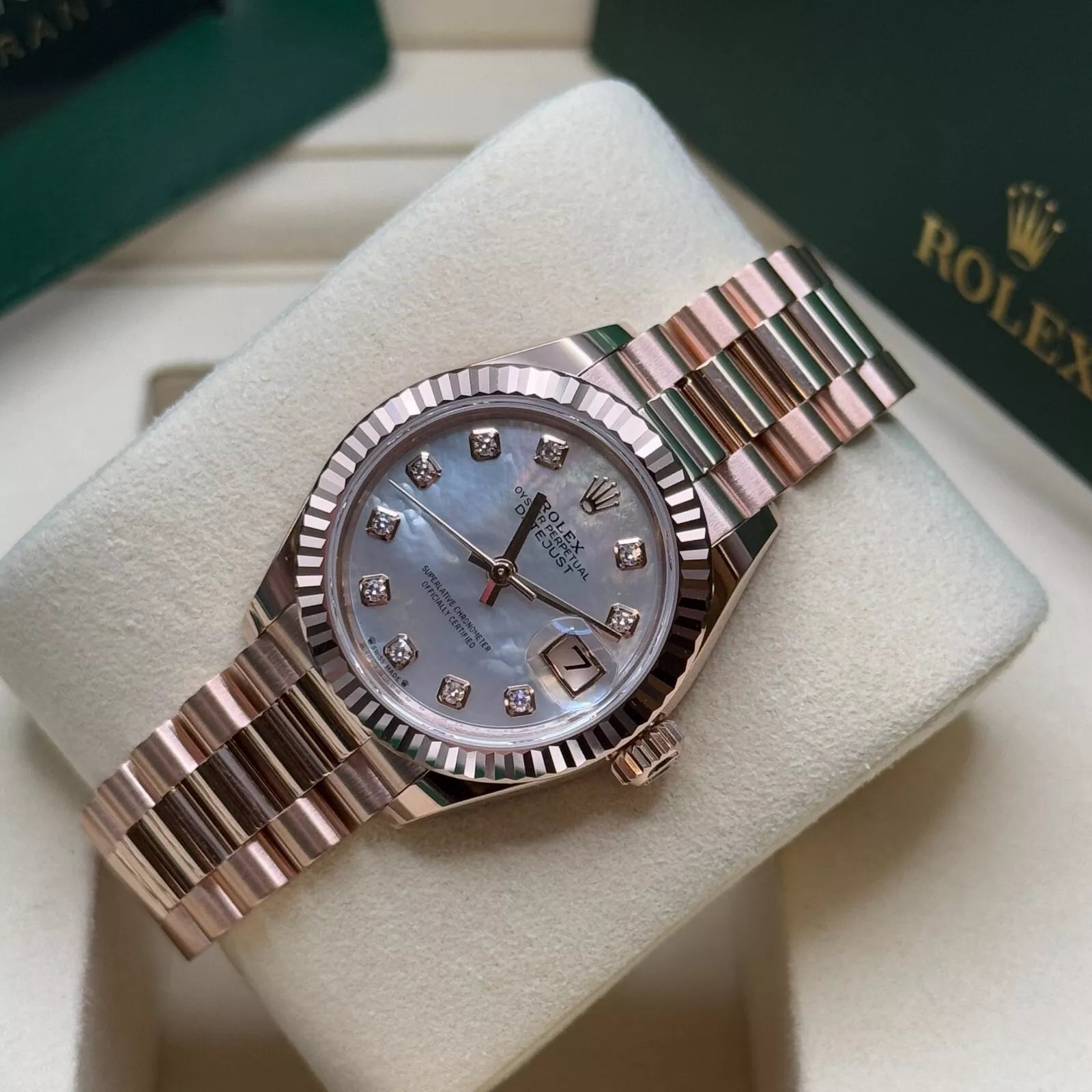 Rolex Lady-Datejust 28mm 279175 Mother-of-Pearl Dial President Everose Gold - Image 9