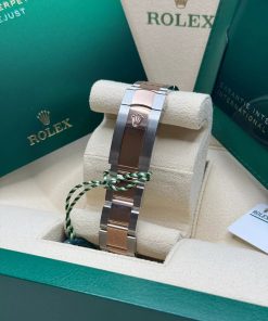 Alternative view of Rolex Datejust 41mm 126301 Sundust Slate Roman Dial Oyster Bracelet