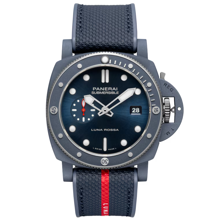 Panerai Submersible QuarantaQuattro Luna Rossa Ti-Ceramitech�?44mm PAM01466