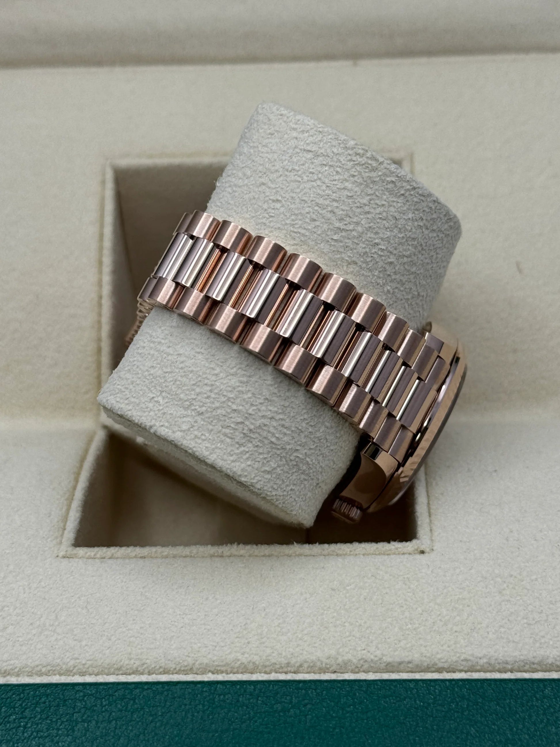 Rolex Datejust m278275-0009 Mother-of-Pearl 31mm Dial - Image 6
