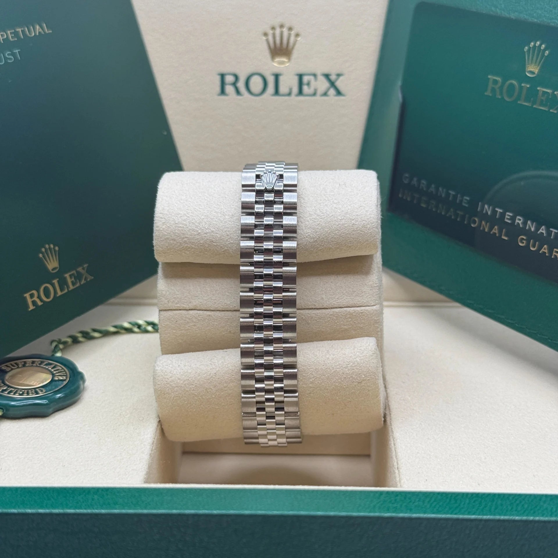 Rolex Lady-Datejust 28mm 279174 Mother Of Pearl Diamond Dial Oyster Bracelet - Image 12