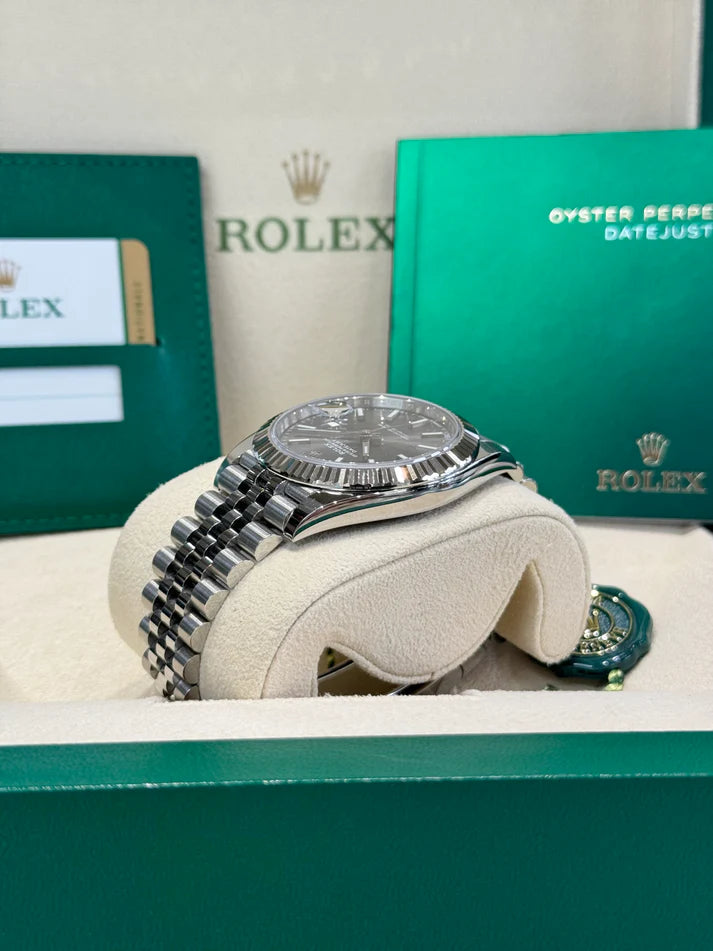 Rolex Datejust 41mm 126334 Dark Rhodium Index Jubilee Stainless Steel - Image 8