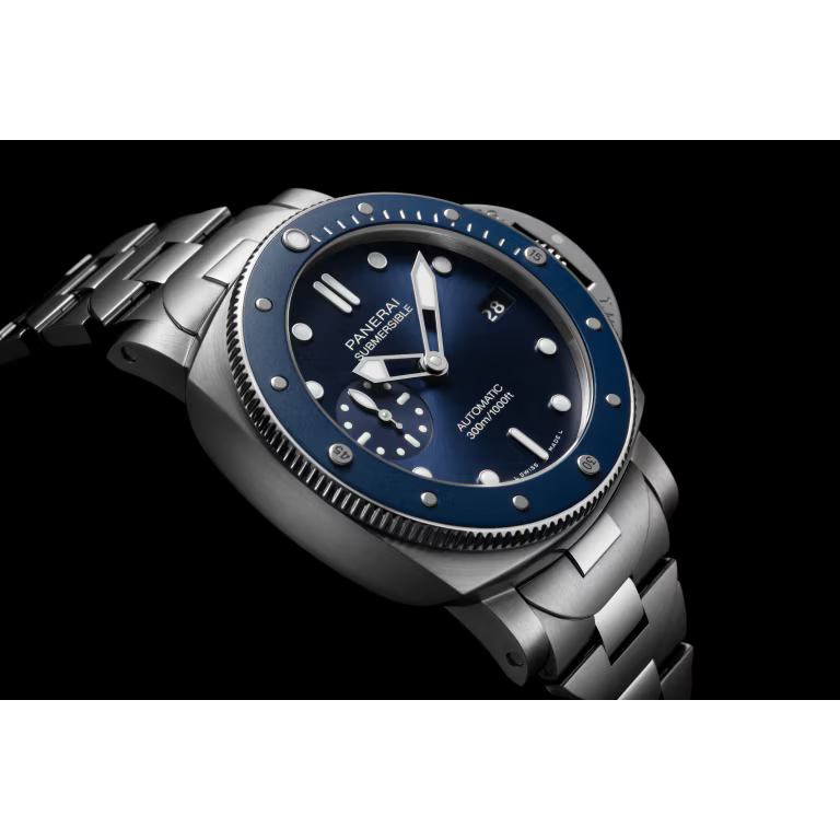 Panerai Submersible 42mm PAM02068 - Image 5