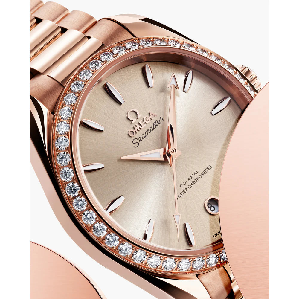 Omega Seamaster Aqua Terra Shades 38 mm Sandstone Dial Stainless Steel and Sedna�?18k Rose Gold Bracelet 220.55.38.20.09.001 - Image 2