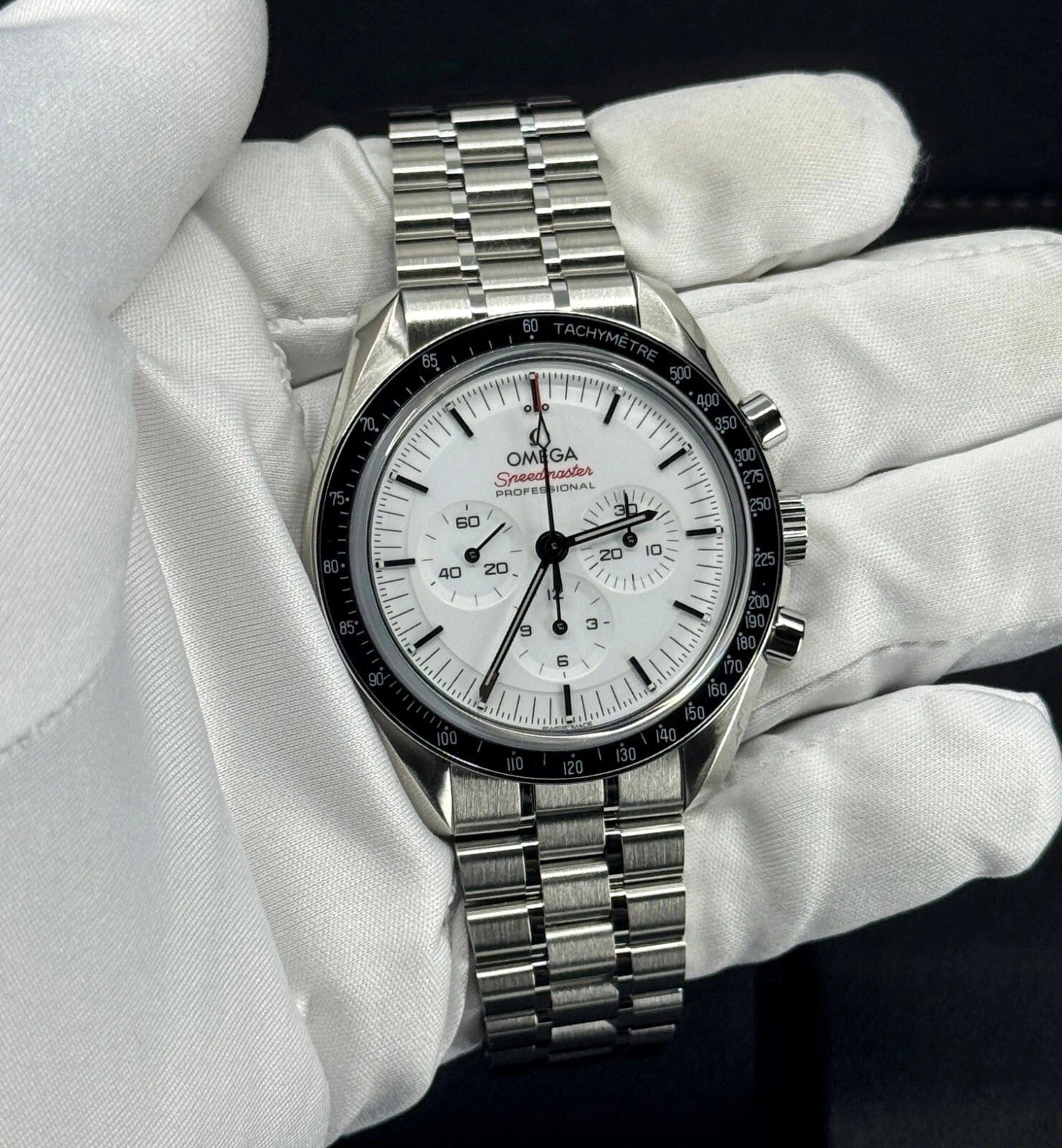Omega Speedmaster Moonwatch Professional 42mm White Dial Stainless Steel Bracelet 310.30.42.50.04.001 - Image 10