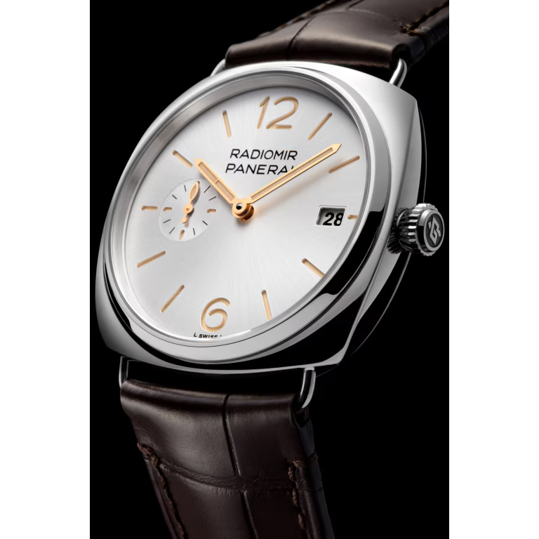 Panerai Radiomir Quaranta 40mm PAM01570/PAM01573 - Image 4