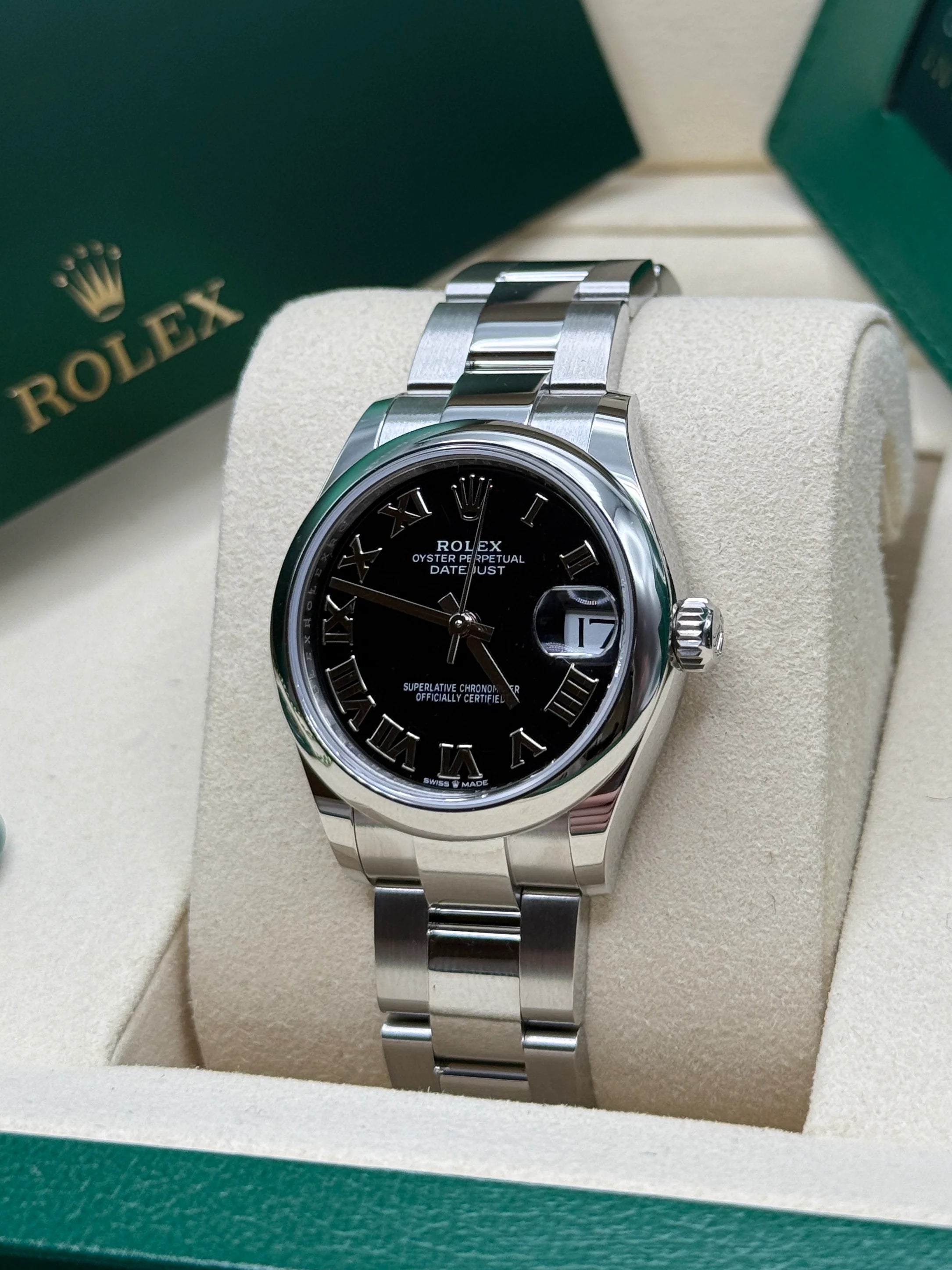 Rolex Datejust m278240-0001/0002 31mm Black Roman Domed Bezel Oyster Oystersteel - Image 2