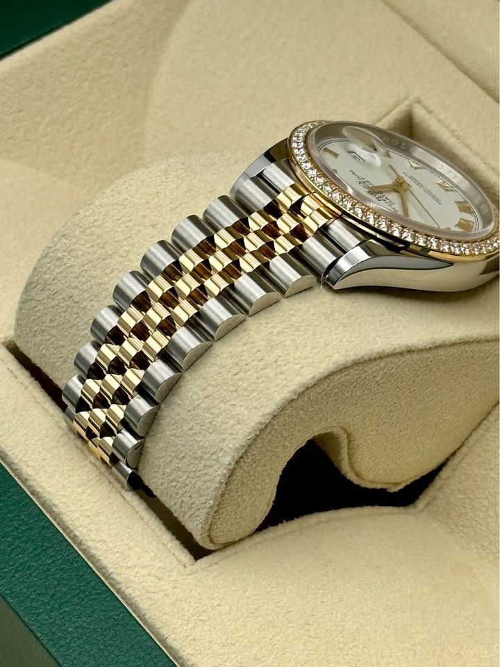 Rolex Datejust 36mm 126283 White Dial Jubilee Bracelet Watch - Image 2