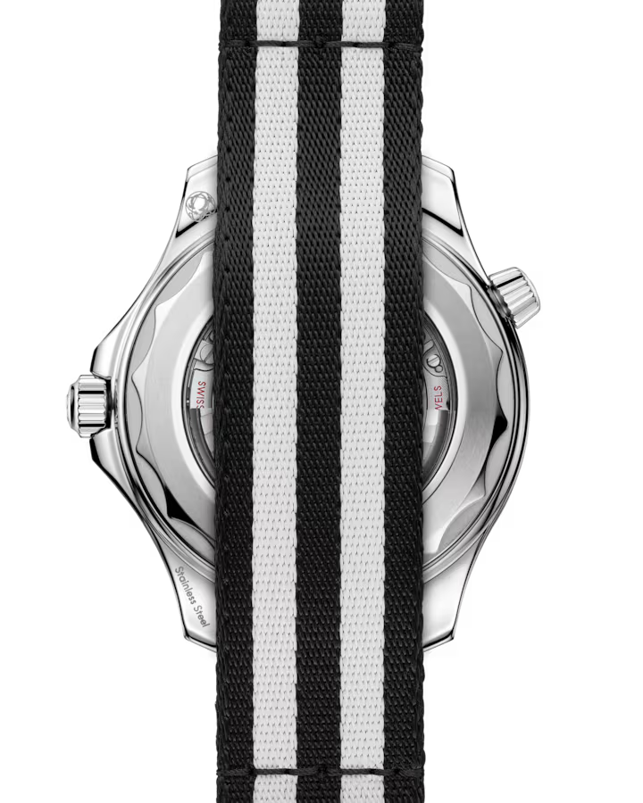 Omega Seamaster Diver 300M 42mm Nato Strap Men's Watch 210.32.42.20.01.005 - Image 2