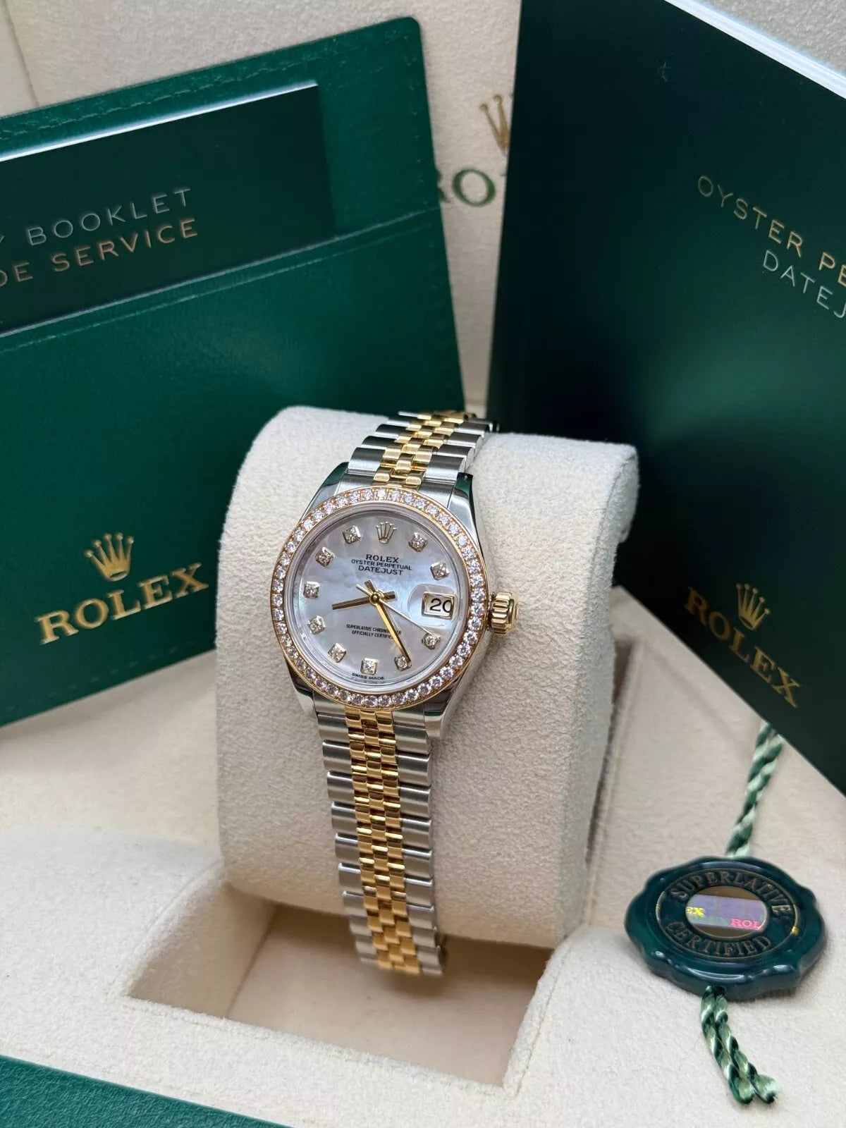 Rolex Lady-Datejust 28mm 279383RBR Mother-of-Pearl Dial Yellow Rolesor Oyster Bracelet - Image 13