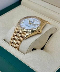 Alternative view of Rolex Day-Date President 40mm Yellow Gold White Roman Dial - 228238