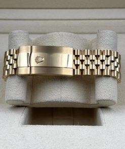 Alternative view of Rolex  Sky-Dweller 42mm 336938-0004 Yellow Gold Champagne Dial Jubilee
