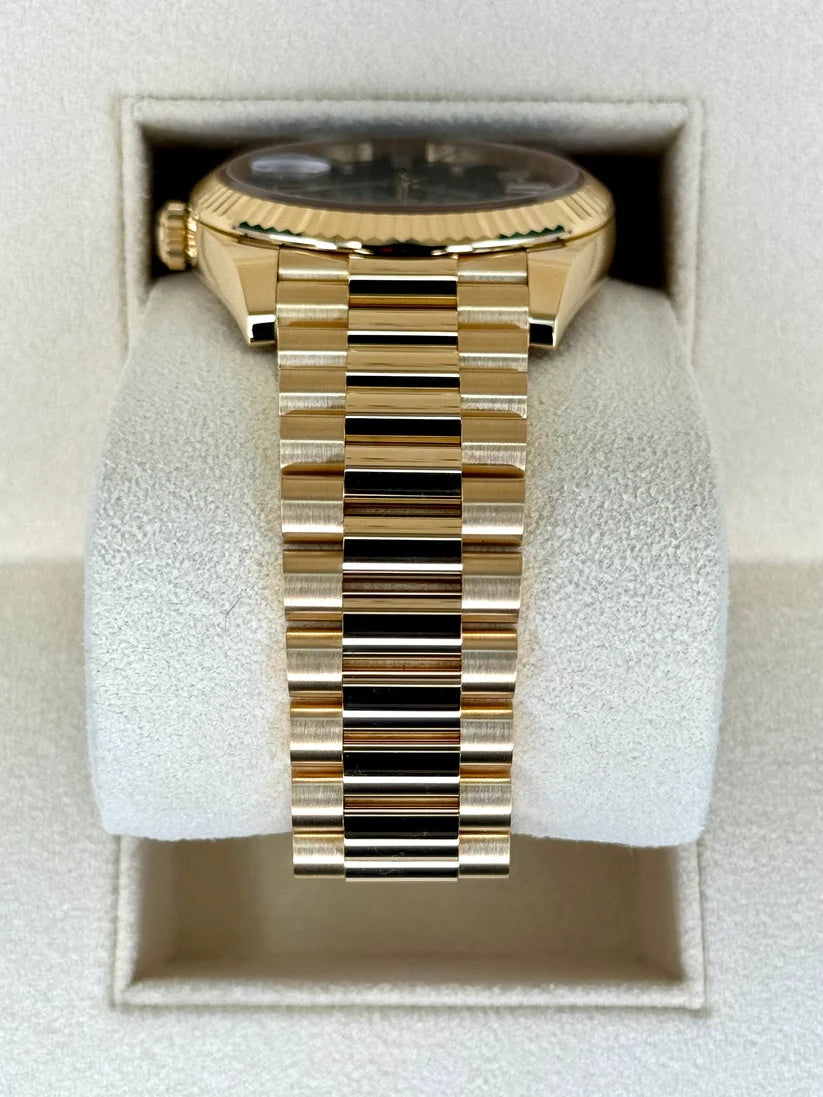 Rolex Yellow Gold President Day Date 40mm Onyx Diamond Dial - 228238 - Image 6