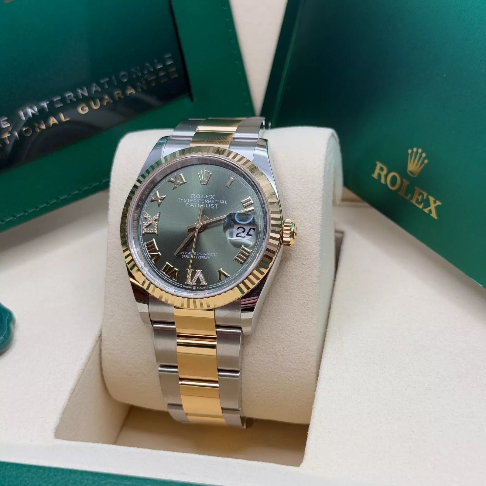 Rolex Datejust 36mm 126233 Olive-green Roman Diamond Dial Two-Tone Jubilee Bracelet - Image 10