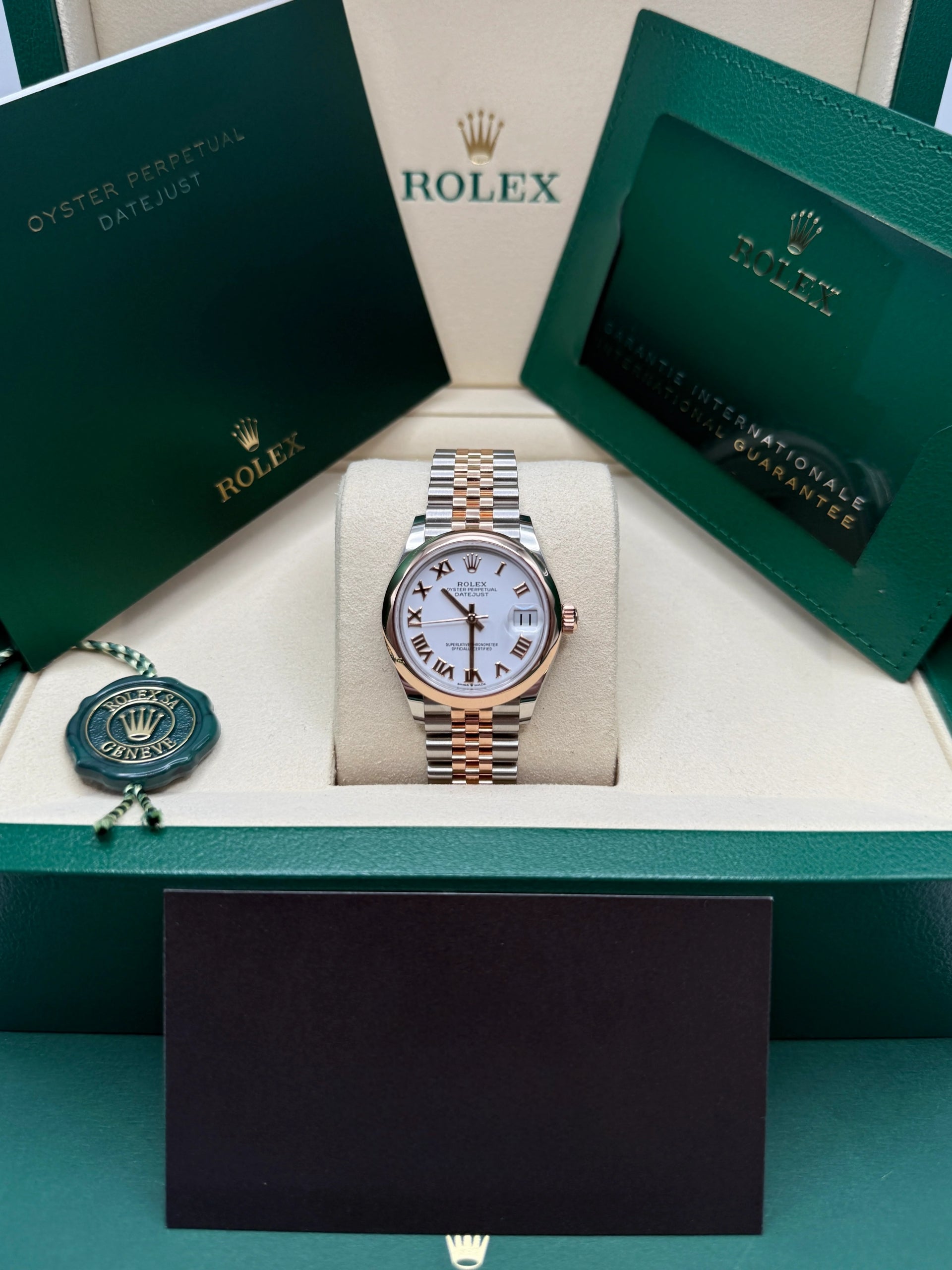 Rolex Datejust m278241-0001/0002 White 31mm Dial Oyster Bracelet Watch - Image 6
