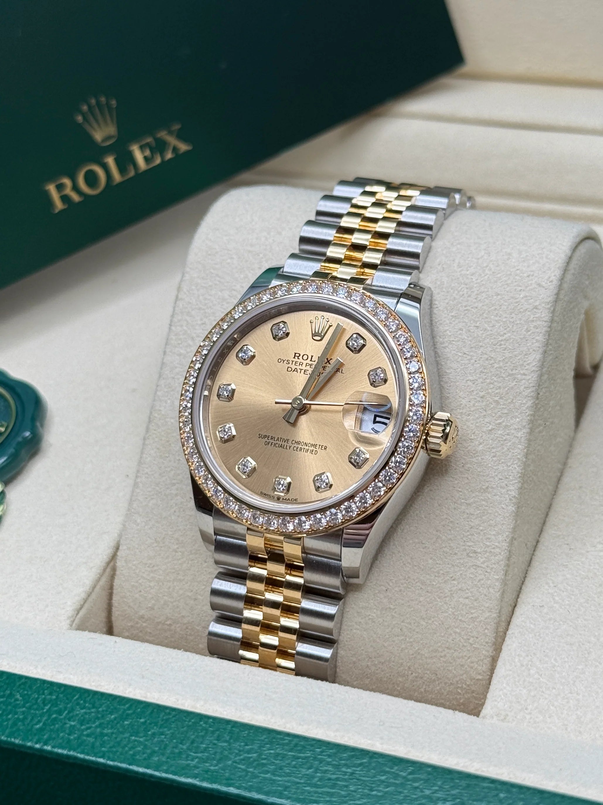 Rolex Datejust m278383-0025/0026 31mm Champagne Dial Oyster Bracelet - Image 5