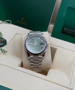 Alternative view of Rolex  Day-Date President 40mm Platinum Green Olive Roman Dial - 228236
