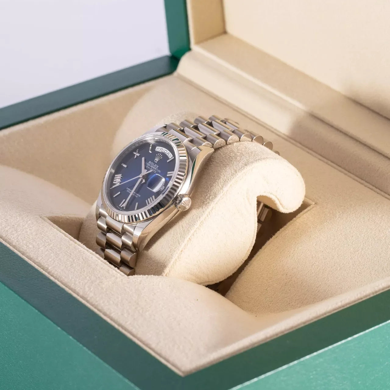 Rolex Day-Date M128239-0063 36mm - Image 4
