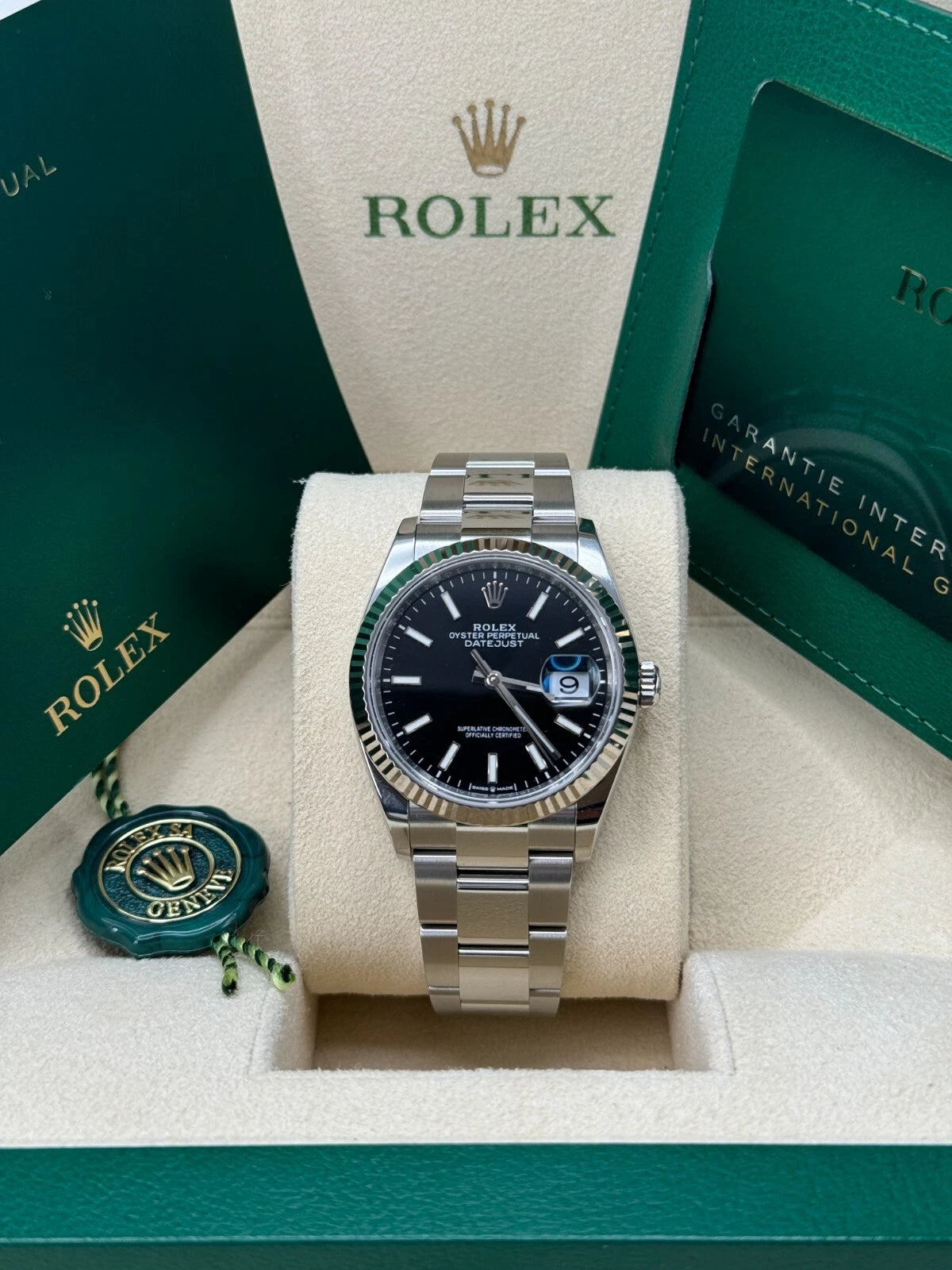 Rolex Datejust 36mm 126234 Black Index Jubilee Stainless Steel Mens Watch - Image 8