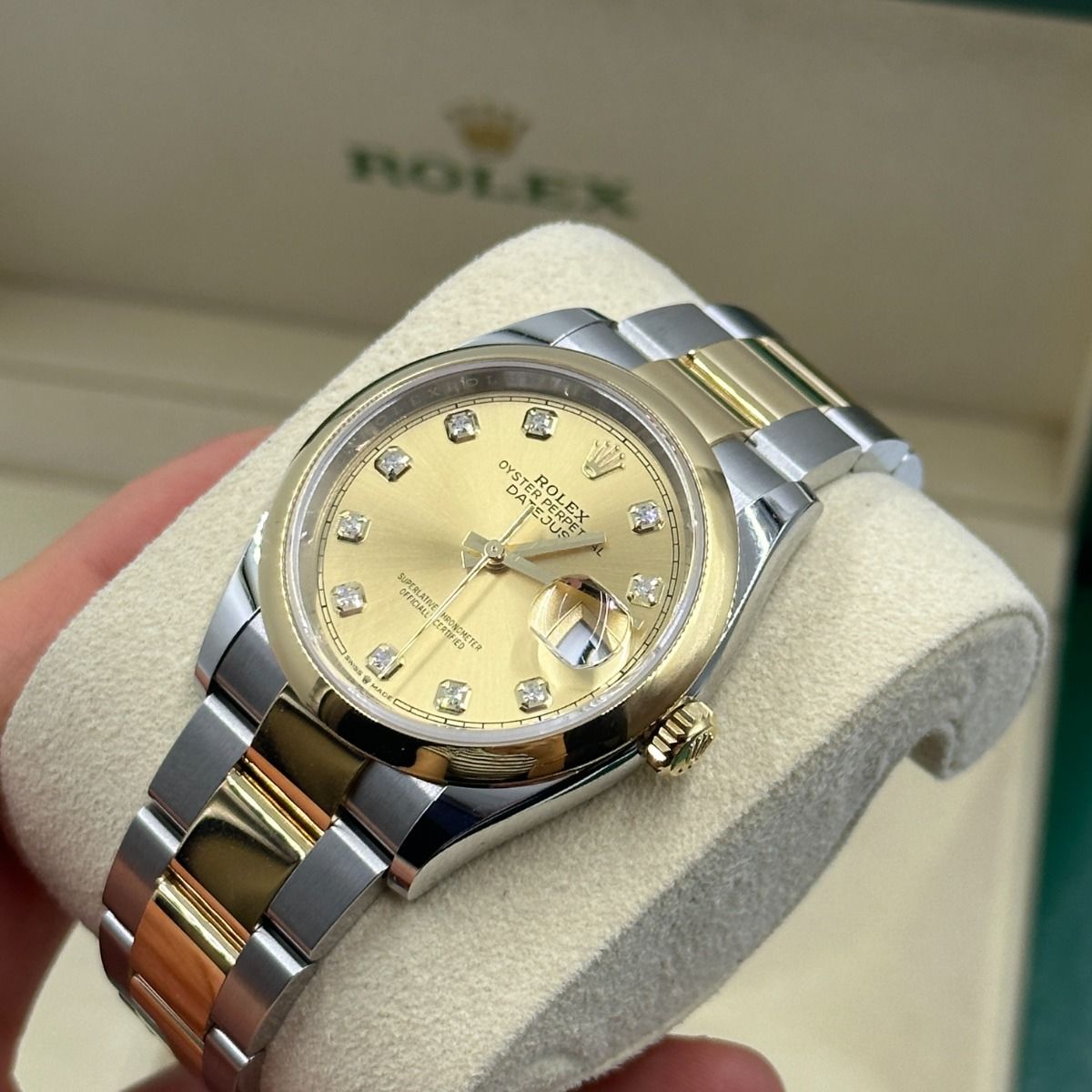 Rolex Datejust 36mm 126203 Champagne Set with Diamonds Dial Domed Bezel Oyster Bracelet - Image 15