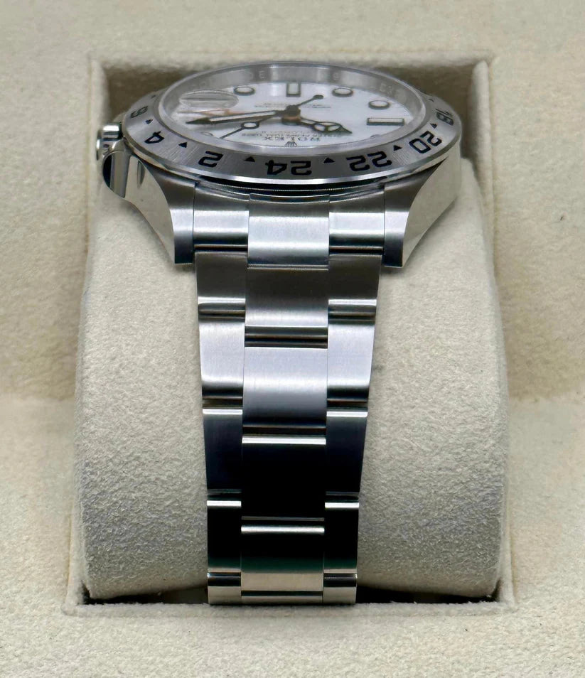Rolex Explorer II 226570 42mm White Dial Men’s Watch - Image 8