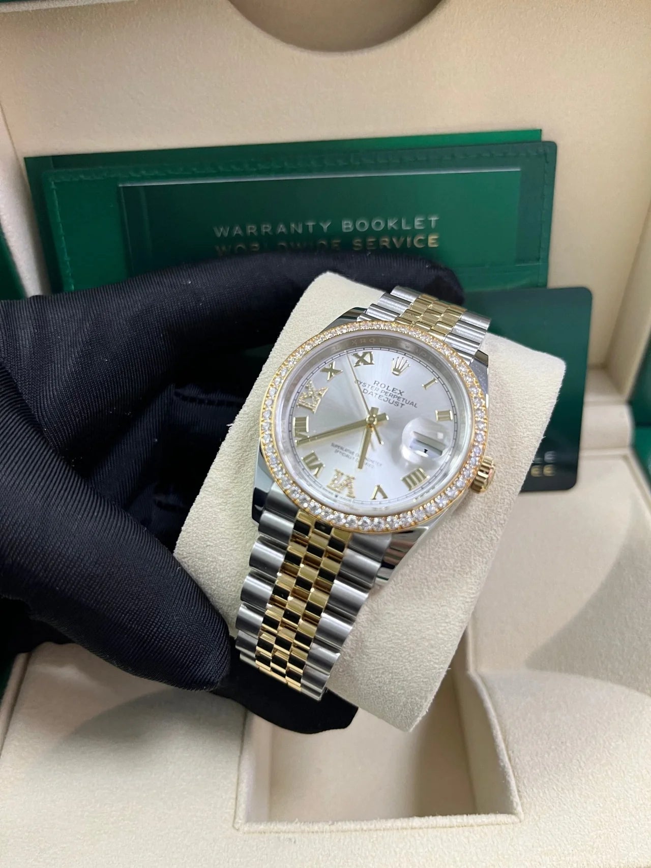 Rolex Datejust 36mm 126283 Silver Dial Diamond Bezel Jubilee Bracelet Watch - Image 8