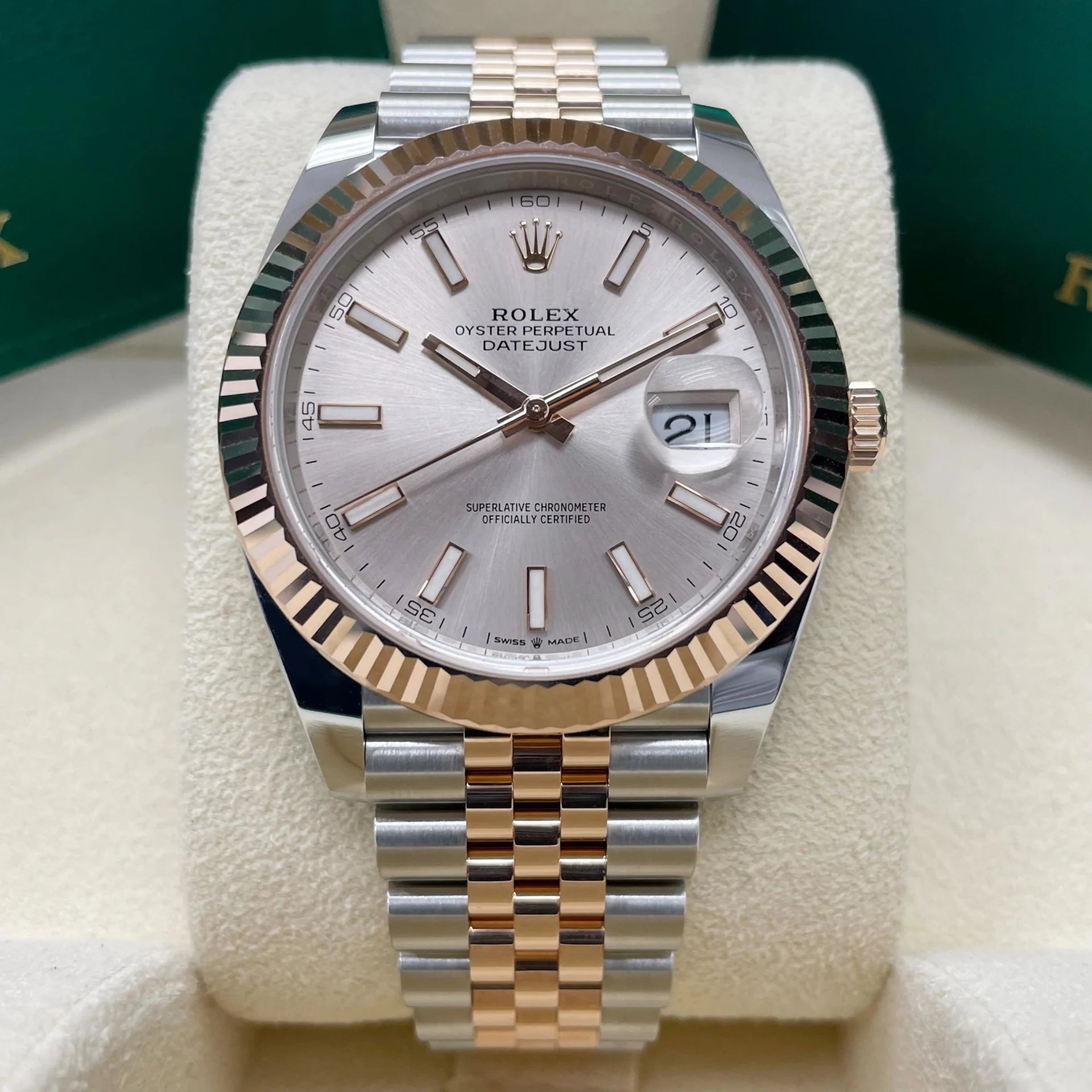 Rolex Datejust 41mm 126331 Sundust Index Oyster Steel and Everose Gold Watch - Image 3