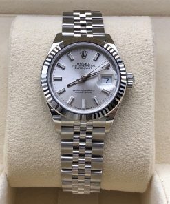 Alternative view of Rolex Lady-Datejust 28mm 279174 Silver Dial Oyster Bracelet