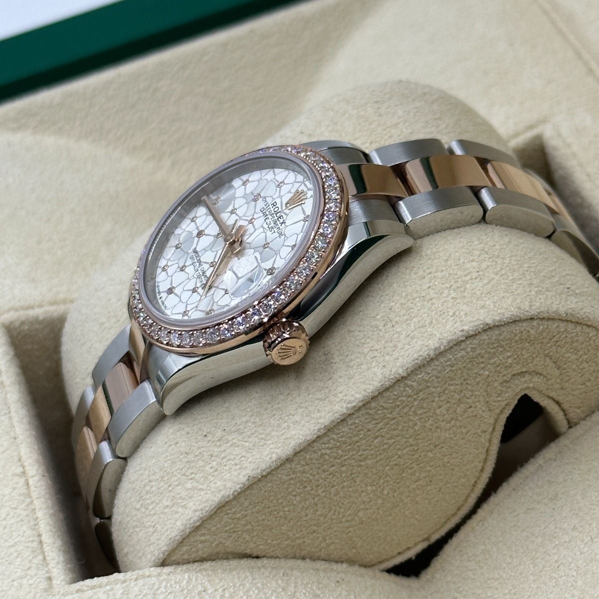 Rolex Datejust m278381-0031/0032 Silver Floral Motif Diamond Dial Diamond-Set Bezel 31mm - Image 4